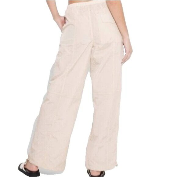 Wild Fable Women’s Tan Parachute Pants - Size M - Picture 3 of 11